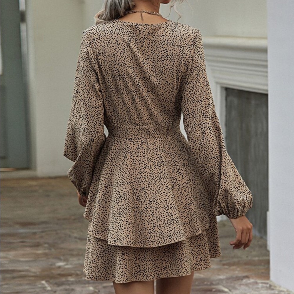 Printed Tiered Babydoll Dress - Picture 6 of 7
